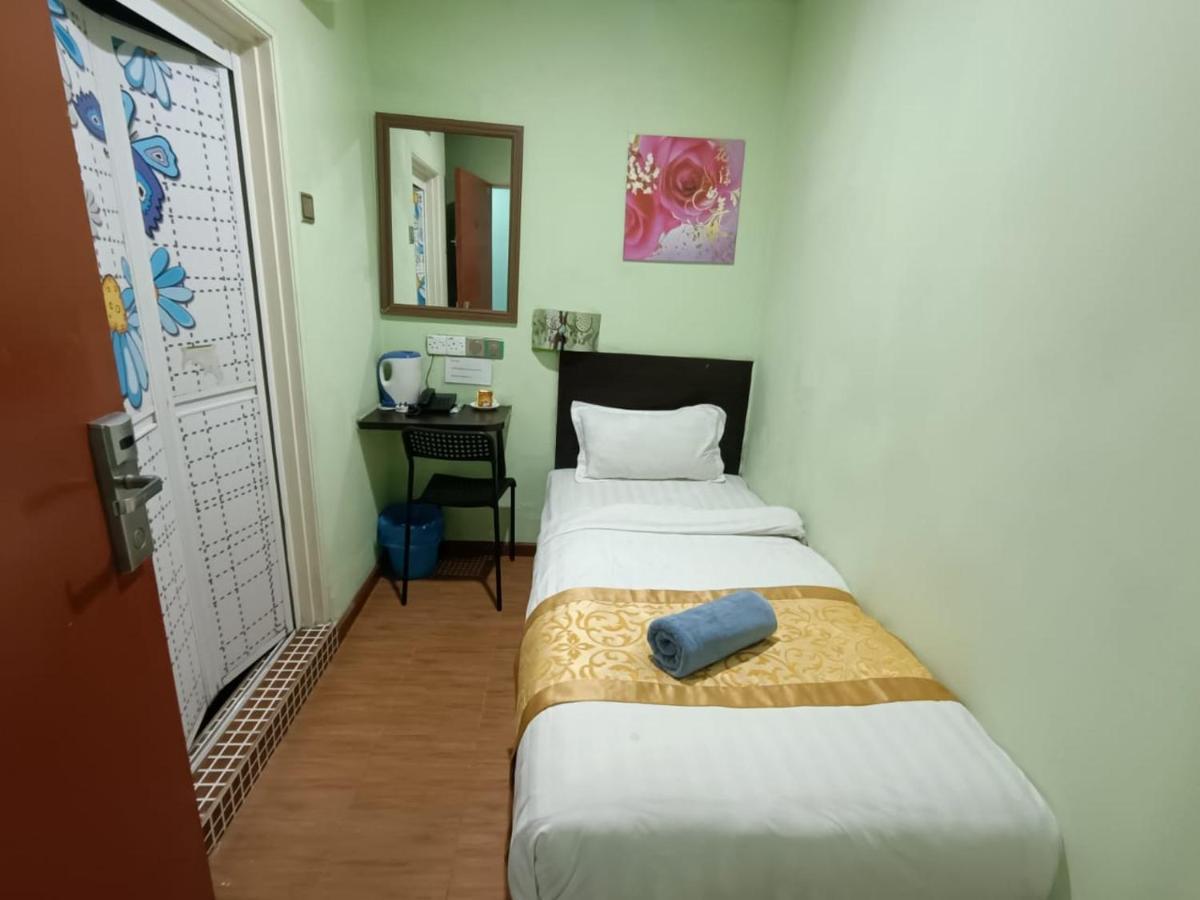 Hotel Zamburger Nur Ramadhan - Previously G Home Hotel Kota Bharu Eksteriør bilde