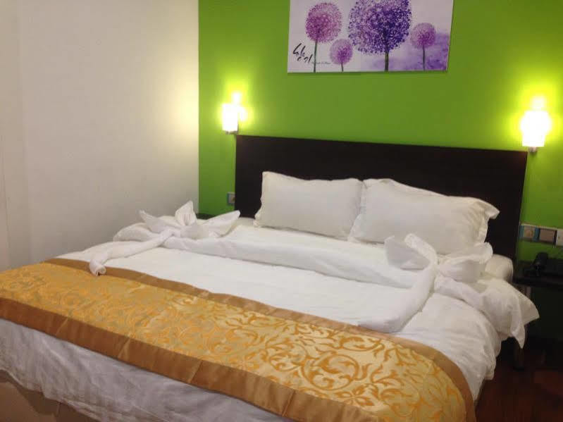 Hotel Zamburger Nur Ramadhan - Previously G Home Hotel Kota Bharu Eksteriør bilde
